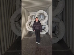 razor barbed wire shipped in a container