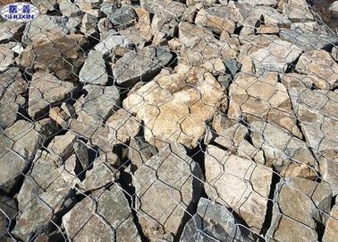 Hot Dipped Galvanised Gabion Wall Cages , Welded Wire Gabion Baskets