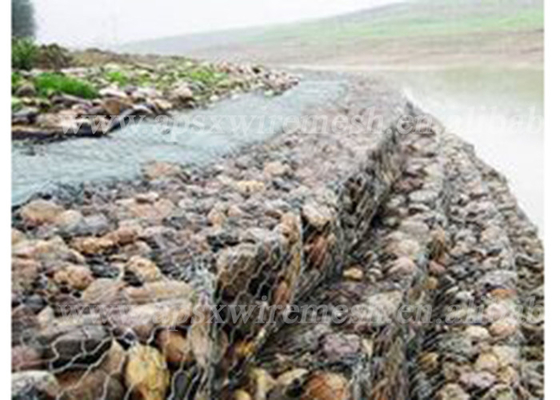 3.7mm Double Twisted Stone Filled Cages Hexagon Heavily Gabion Preventing Rock Breaking