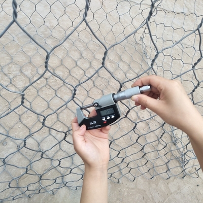 2.7mm 2x1x1m Gabion Boxes 275g Zinc Coating Mesh 10x12cm