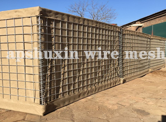 4.00mm 5.0mm Welded Wire Gabion Mesh Bastion Barrier  Large Elongation