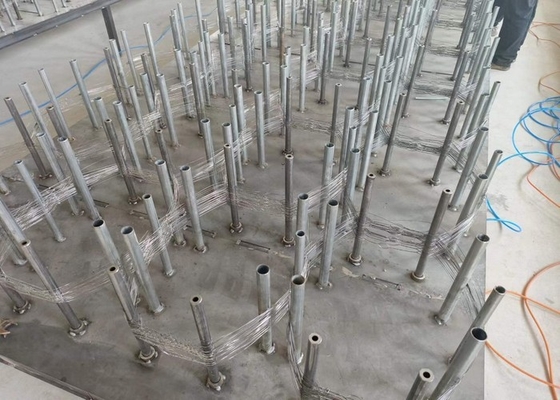 Fence Inconspicuous Obstacle Fence Security Military Barrier Tank Barrier Wire Mesh Woven Into Rings Into A Garland