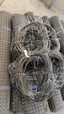 2024 New Used In Modern Warfare Anti Tank Barrier Wire Mesh Tank Track Wrapping Wire Mesh Tank Obstacle