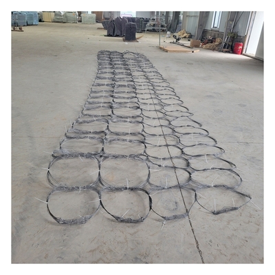 High-tech 10 X 10 X 1.4 Low-Visibility Anti Tank Barrier Metal Mesh Used For Ukrain Warfare