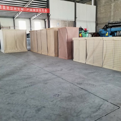Security Protection Defensive Barrier 4mm-5mm Wire Diameter 3x3 Inch Mesh Size
