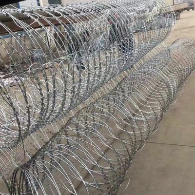 High Quality Razor Barbed Wire 0.5mm-5.0mm Barbed Wire Galvanized Bto-12 Galvanized Razor Barbed Wire Protection