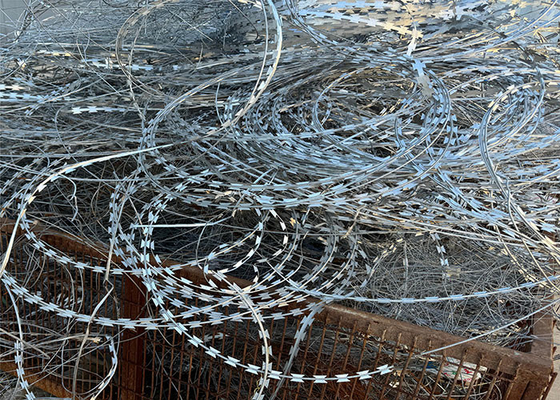 Excellent Flat Wrap Razor Barbed Wire For Government Buildings