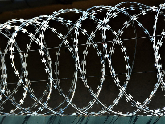 High Strength Preferred Blade Razor Wire Fencing Security Barrier