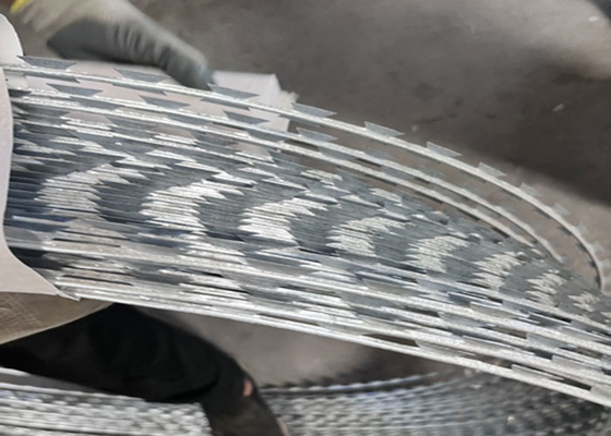 Spiral Straight Line and Cross Type Razor Barbed Wire Available BTO-12