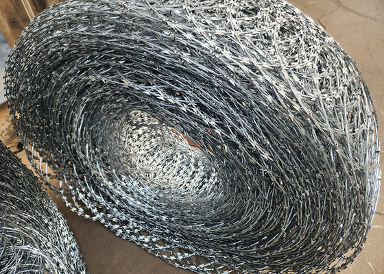 Iron Wire Material Anti-Rustrazor Fencing Wire National Boundaries Used Wall