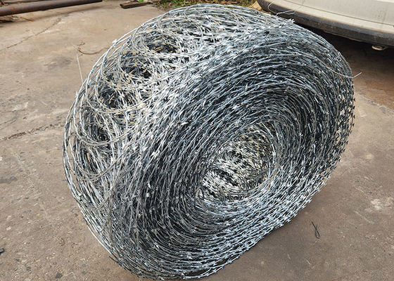 Blade Thorn Rope Galvanized Razor Fencing Wire Prison Fence Anti Climb