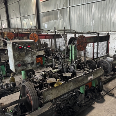 KN Hot Selling Fencing Barbed Wire Electro Galvanized Barbed Wire