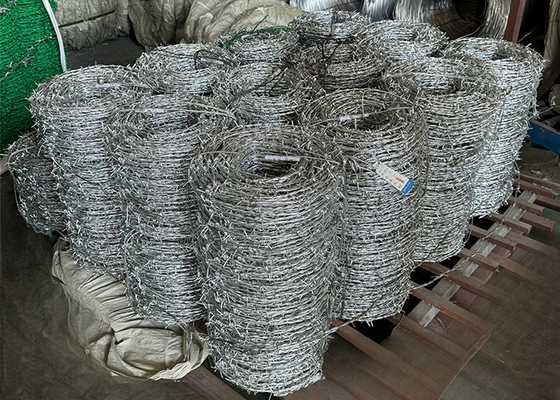 Zinc Coated Steel Fence Iron Wire Security Barbed Wire farm fence