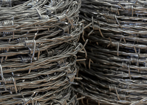 Fence Construction Protection 1.8mm Double Strand Traditional Twist Galvanized Barbed Wire