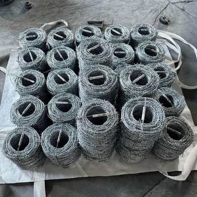 High Quality South America Market Galvanized Double Twisted Barbed Wire Fencing 500 Meters