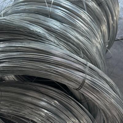 High Security Razor Ribbon Barbed Wire Coils for Border Wall and Airport Fence Protection