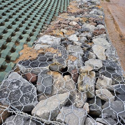 Lifespan 20-30 Years Gabion Basket Wire Diameter 2.7mm Durable Wire Mesh Cage Perfect for Slope Stabilization Flood Control and Landscaping