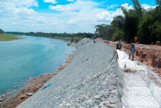 Zn95% Al5% Galfan Coated Anti-rust 2*1*1m Gabion Basket for slope protection & mine restoration