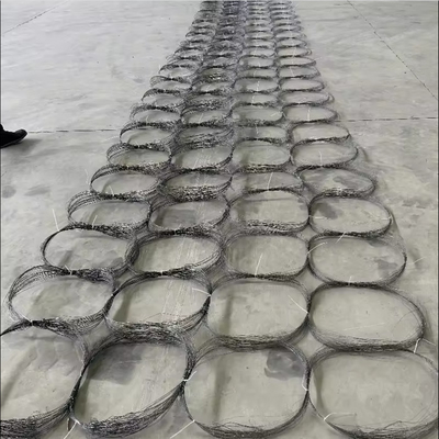 Inconspicuous Obstacle Fence Security Tank Military Barriers Mesh Steel Wire Mesh Trap Netting Wire Network Woven Rings