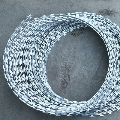 BTO-22 BTO-30 HDP Galvanized 900mm coil diameter concertina razor barbed wire mesh for sale