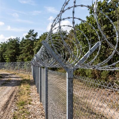 Galvanized Concertina Razor Wire Cross Type BTO22 CBT65 Security Barbed Wire Fence Topper